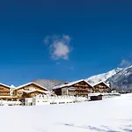 Alpenpark Superior Hotel 4*