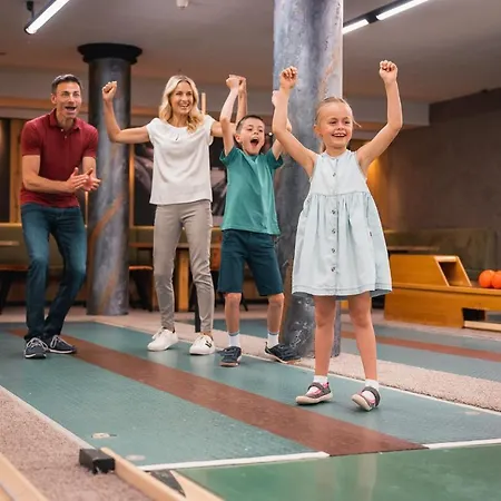 Alpenpark Superior 4*