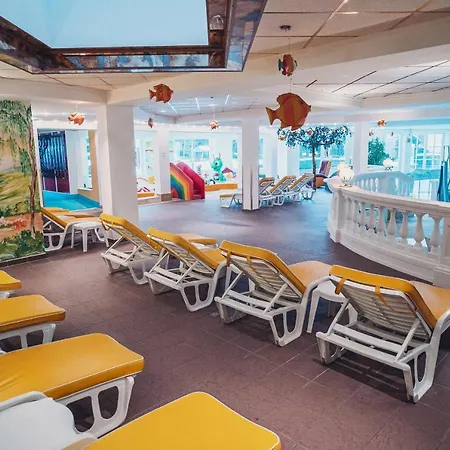 阿尔盆公园高级度假酒店 酒店 4*