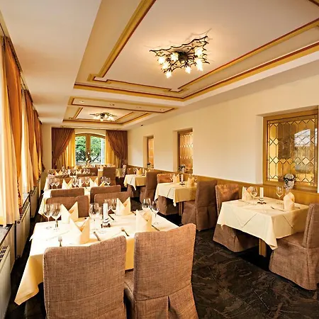 Hotel Alpenpark Superior 4*