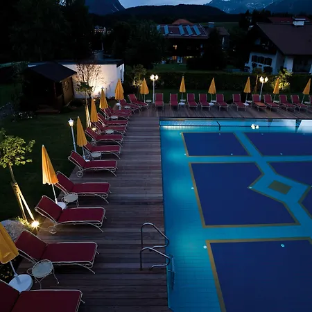 Otel Alpenpark Superior