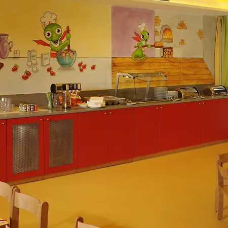 Alpenpark Superior 4* Seefeld w Tirolu