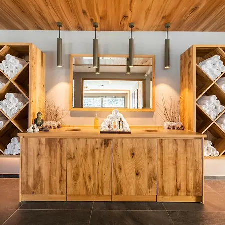 Alpenpark Superior Hotel