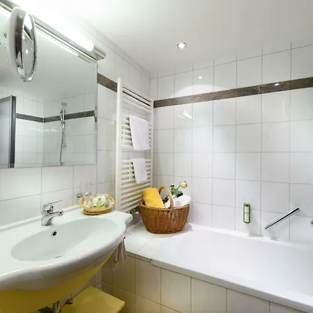 Alpenpark Superior Hotel