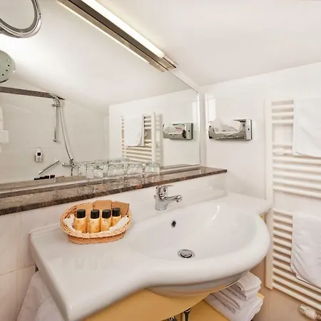 Alpenpark Superior 4*