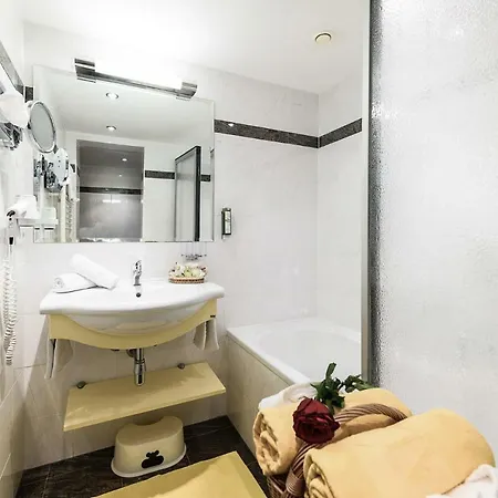 Alpenpark Superior Seefeld w Tirolu