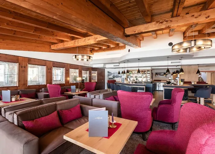 Alpenpark Superior Otel
