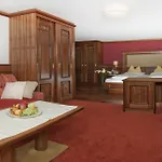 Alpenpark Superior Hotell Seefeld in Tirol