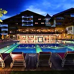Alpenpark Superior Hotell