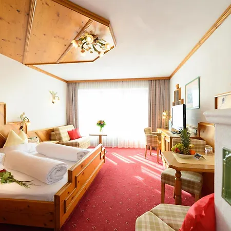 Alpenpark Superior Hotel 4*