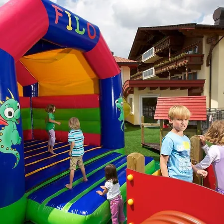 Hotel Alpenpark Superior 4*