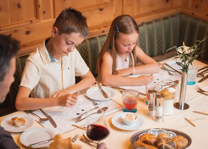 Alpenpark Superior Hotel Seefeld w Tirolu